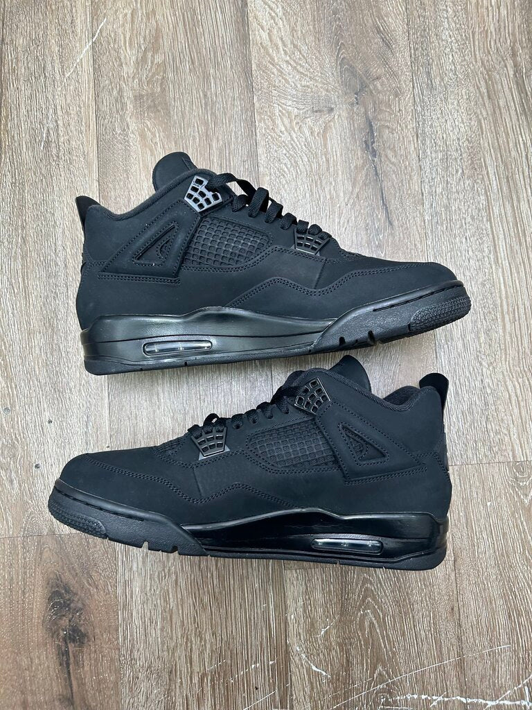 Preowned Jordan 4 Black Cat 2025 sz.12