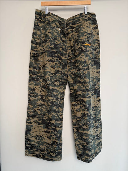 New HMDD Green Digital Camo Pants size 2XL