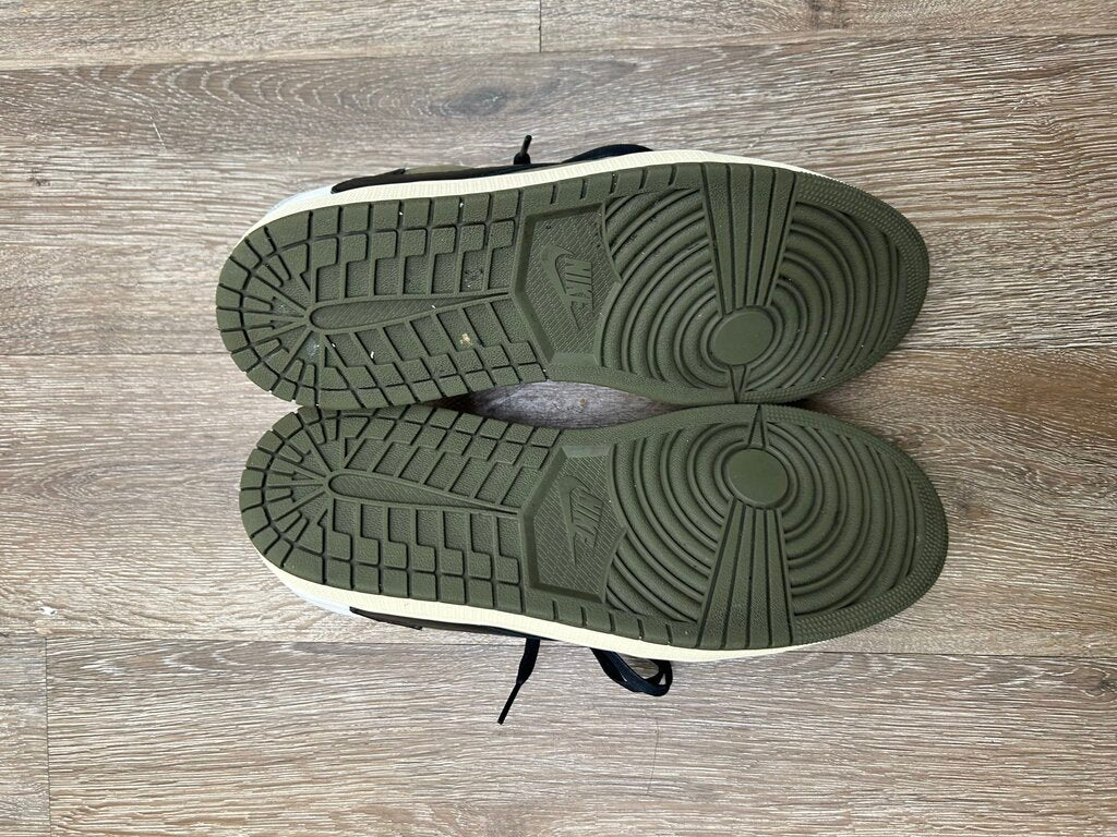 Preowned Jordan 1 Travis Scott Olive sz.11.5