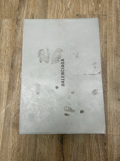 Preowned Balenciaga Triple White Distressed Graffiti sz.45