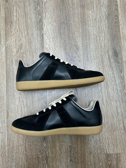 New Maison Margiela Gats Black Sz 44