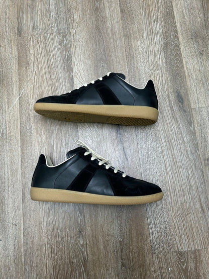 New Maison Margiela Gats Black Sz 44