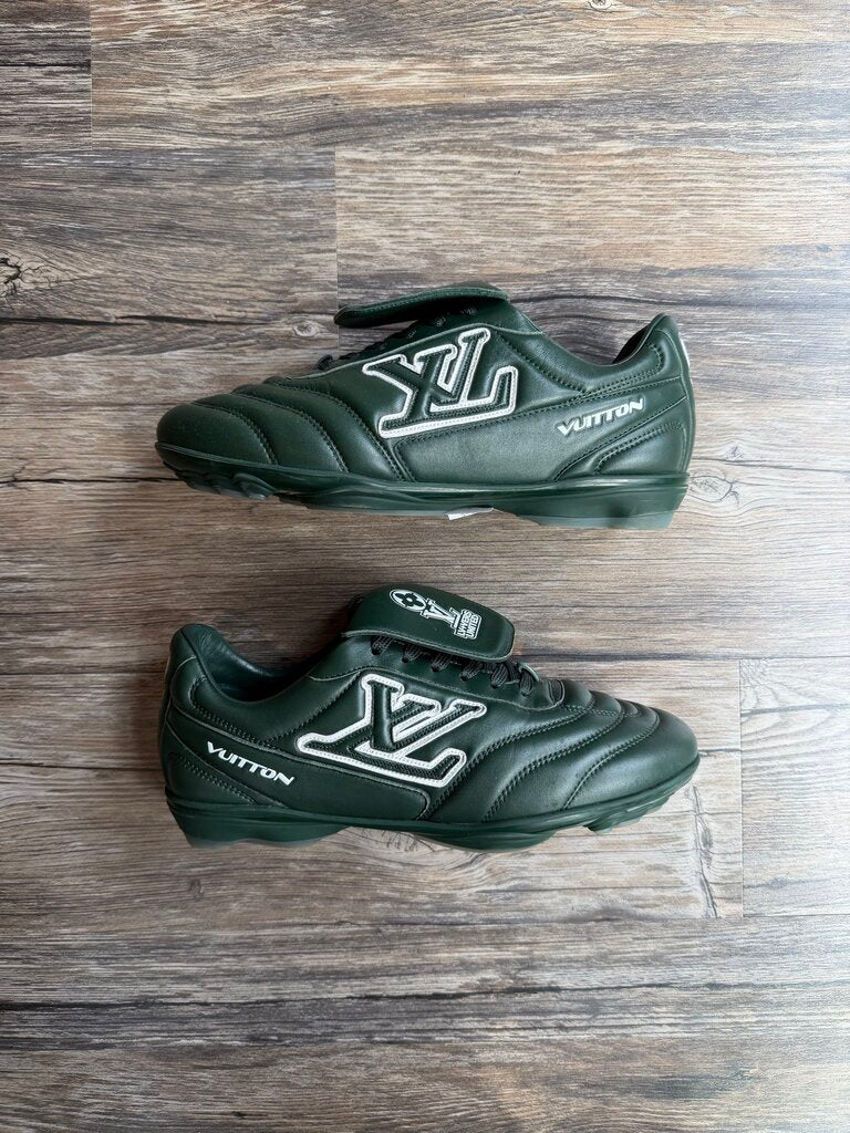 Preowned Louis Vuitton Footscape Olive Soccer Sneaker size 6LV(8)(no box)
