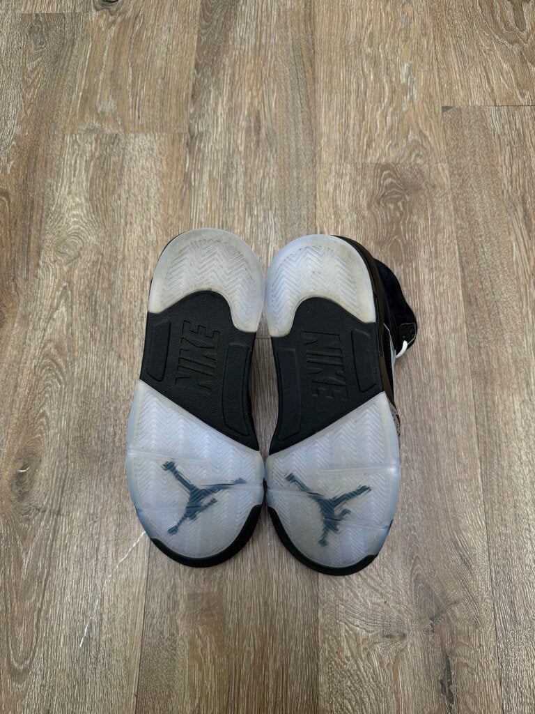 Preowned Jordan 5 Metallic Reimagined sz.8