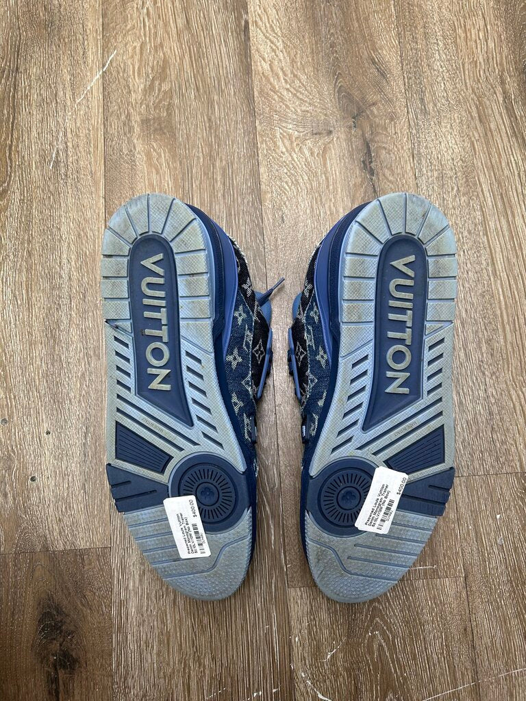 Preowned Louis Vuitton Denim Monogram Trainer Sz.10LV/12M (No Box)