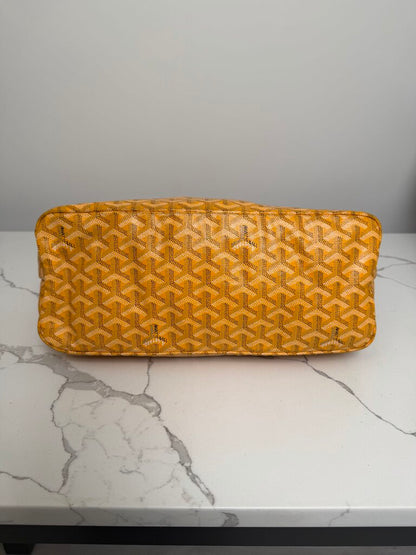 Preowned Goyard Boheme Yellow Hobo Bag