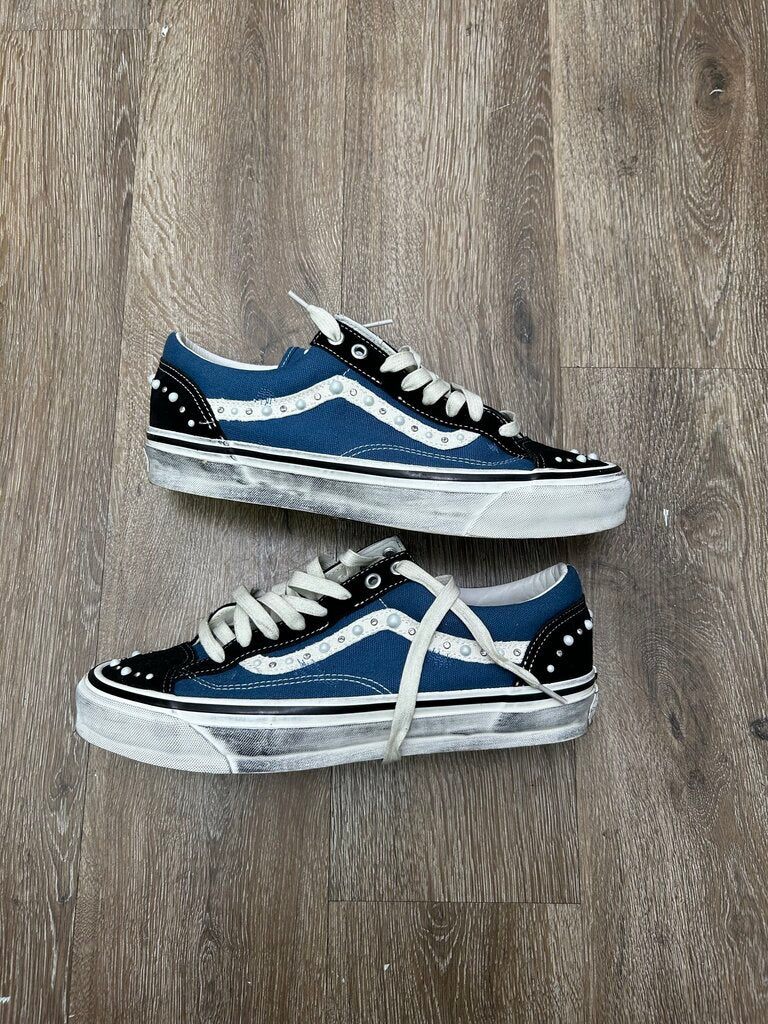 Preowned Vans Pearlized Navy White sz.10.5