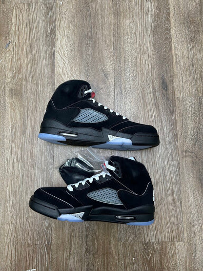 New Jordan 5 Black Metallic Reimagined sz.6y