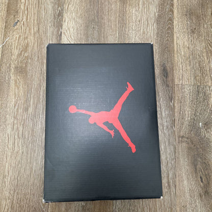 New Jordan 5 Black Metallic Reimagined sz.6y