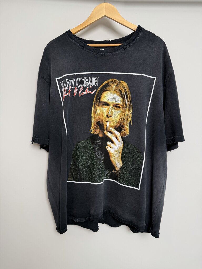New GV Gallery Kurt Cobain Tee Size XXL
