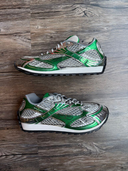 Preowned Bottega Orbit Silver Green size 42