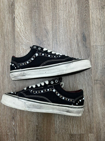 Preowned Pearlized Vans Black OG Size 9