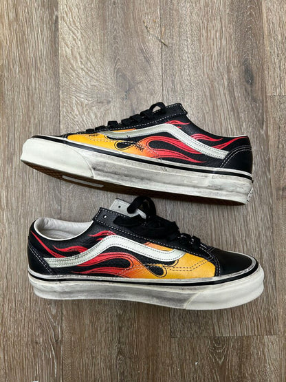 Preowned Vans Black Flame Size 9.5 (No Box)