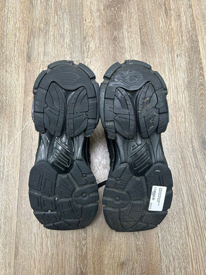Preowned Balenciaga All Black Runner Sz.44