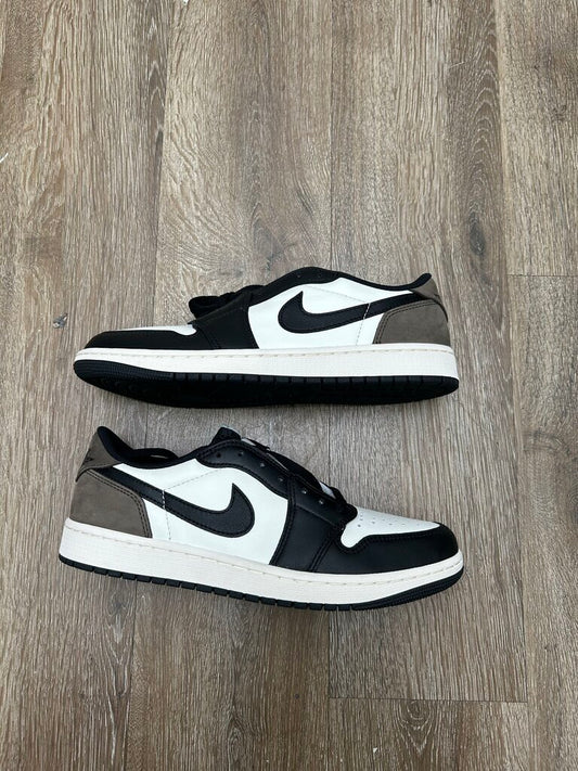New Jordan 1 Low Mocha Sz.9