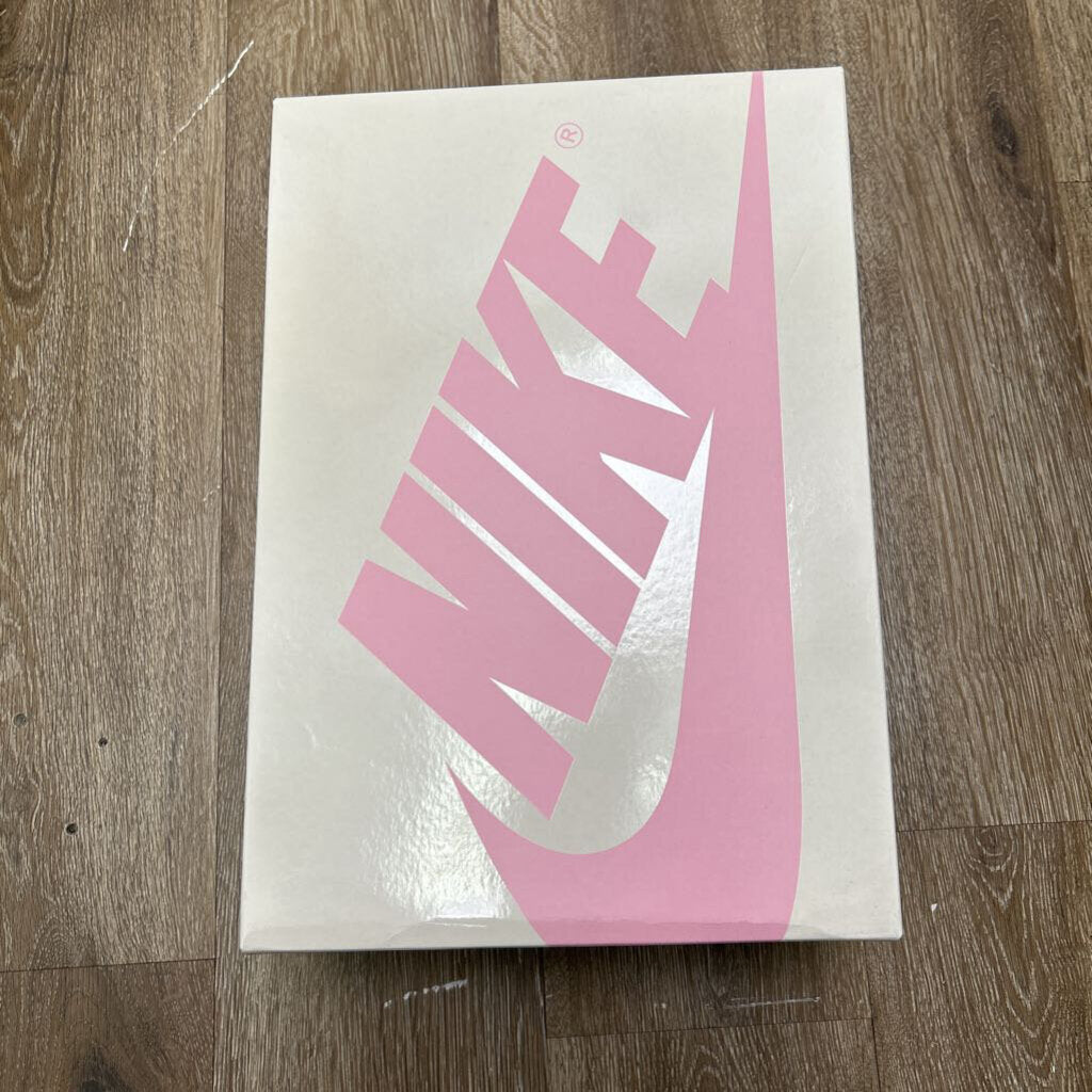 Preowned Jordan 1 Low Travis Scott Shy Pink Sz.10
