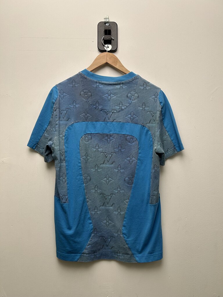 Preowned Louis Vuitton 2054 Inertia Blue Tee Size Medium