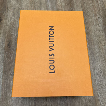 Preowned Louis Vuitton Skate Cream Size 10Lv (12M)
