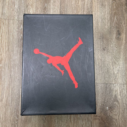 Preowned Jordan 3 Black cement Size 9
