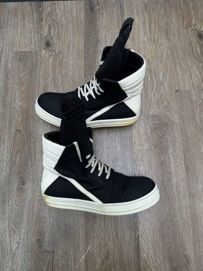 Preowned Rick Owens Black Milk Geobasket sz.46( NO BOX)