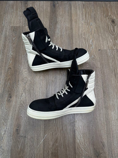 Preowned Rick Owens Black Milk Geobasket sz.46( NO BOX)