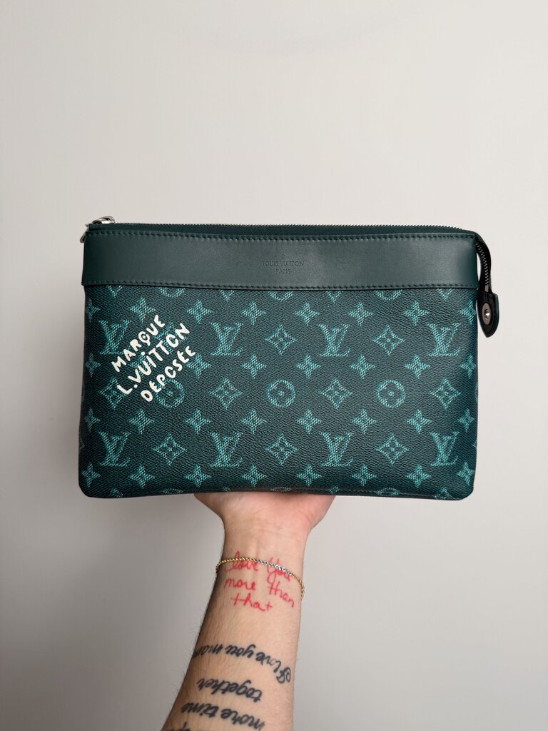 Preowned Louis Vuitton Green Monogram Toiletry Bag