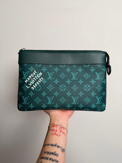 Preowned Louis Vuitton Green Monogram Toiletry Bag