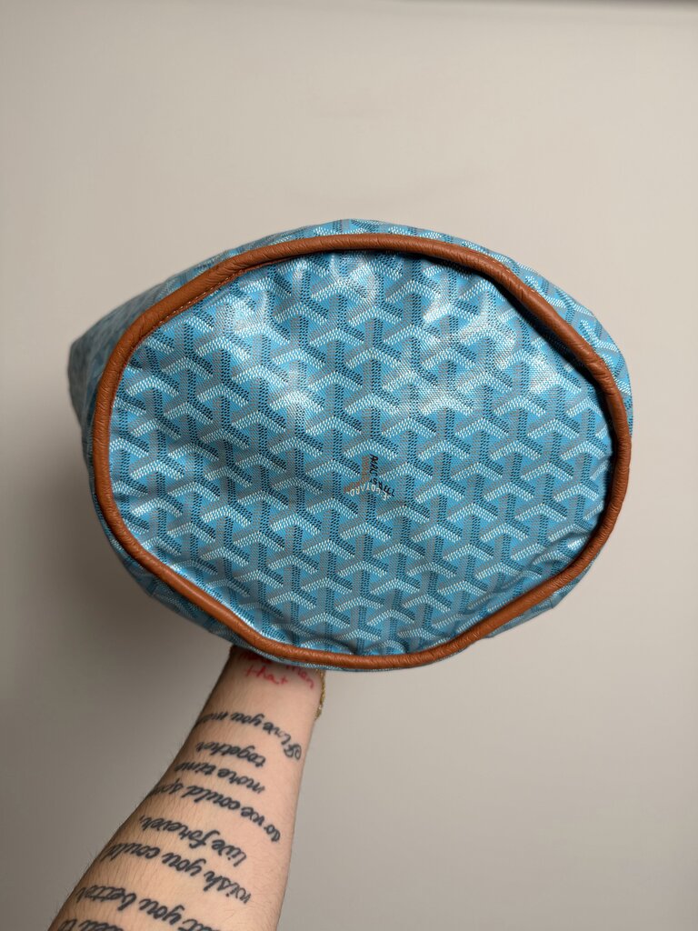 Preowned Goyard Teal Reversable Tote
