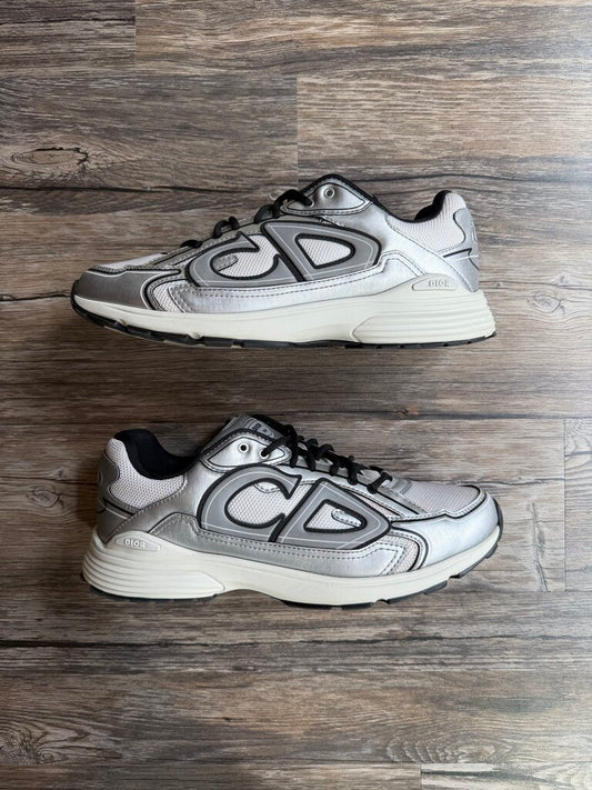 Preowned Dior B30 Silver Black size 46(no box)