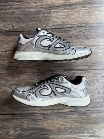 Preowned Dior B30 Silver Black size 46(no box)