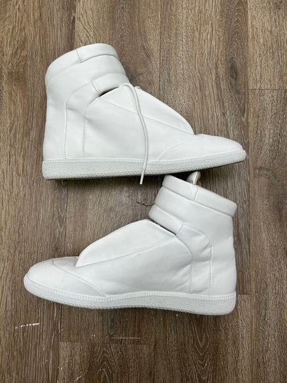 Preowned Margiela Future White Size 44