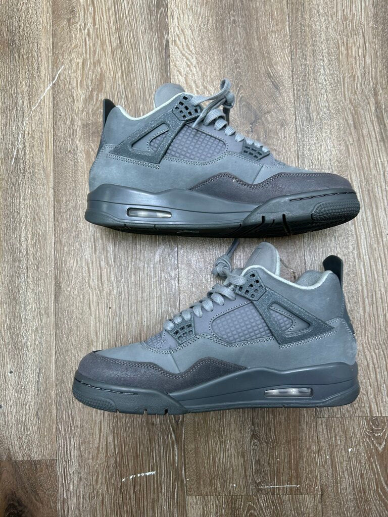 Preowned Jordan 4 Wet Cement Sz.9