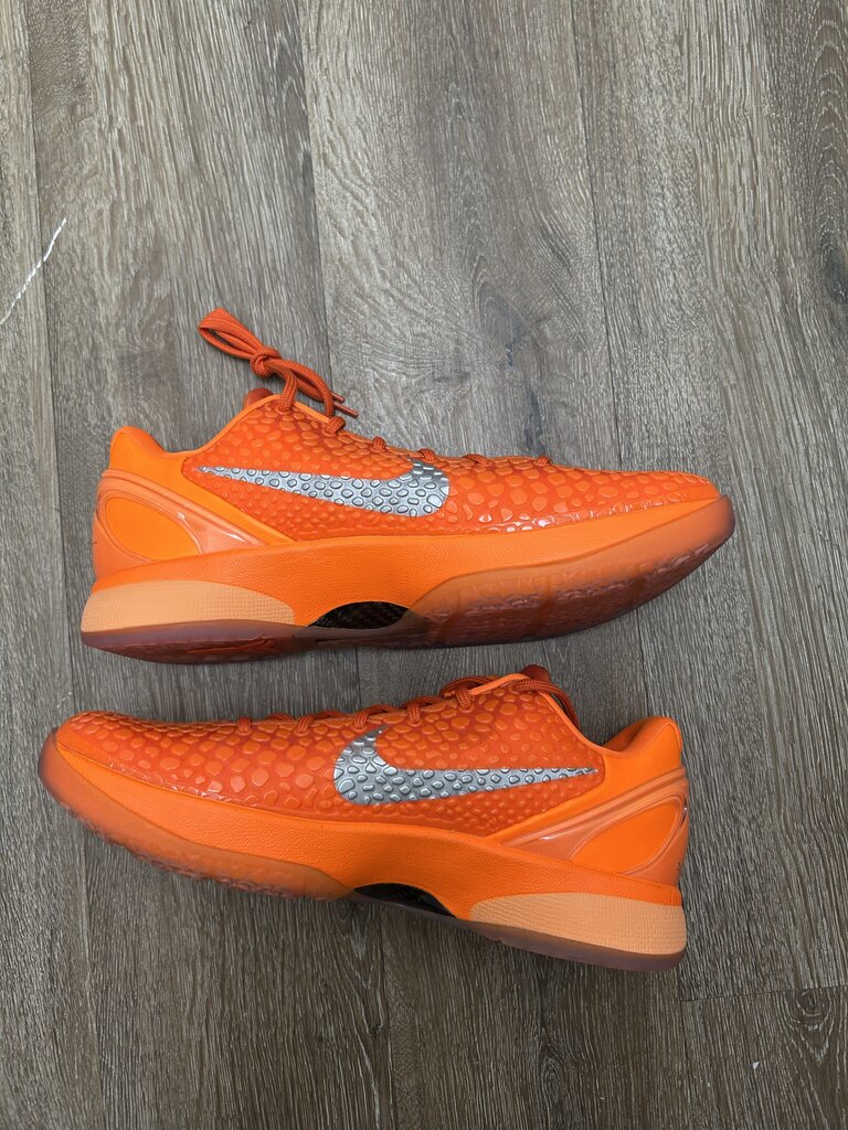 New Kobe VI Total Orange Sz 10.5