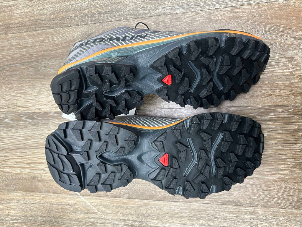 New Salmon XT-4 Grey Orange Sz.8.5