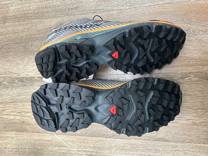 New Salmon XT-4 Grey Orange Sz.8.5