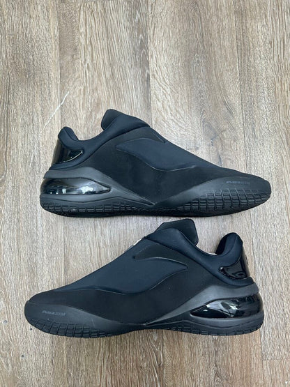 Preowned SGa 001 Black Size 12