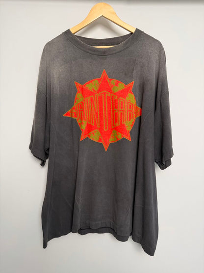 Preowned Saint Tears Grey Red Star Tee size 2XL