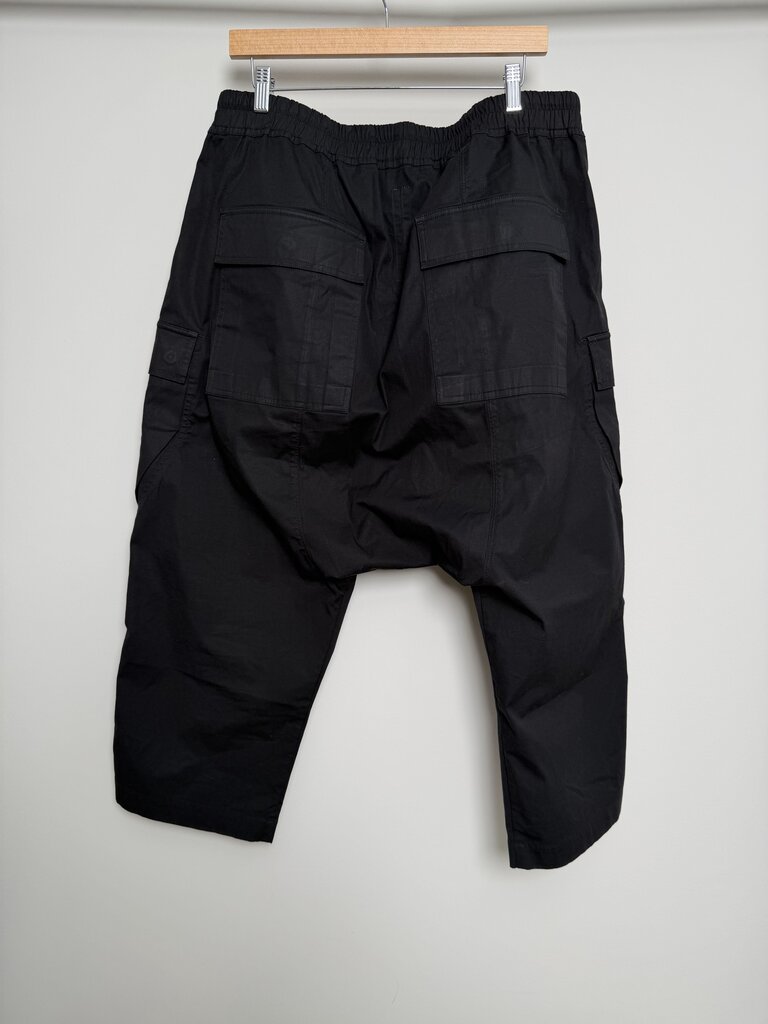 Preowned Rick Owens Cargo Black 3qtr Shorts size 44(XL/2XL)