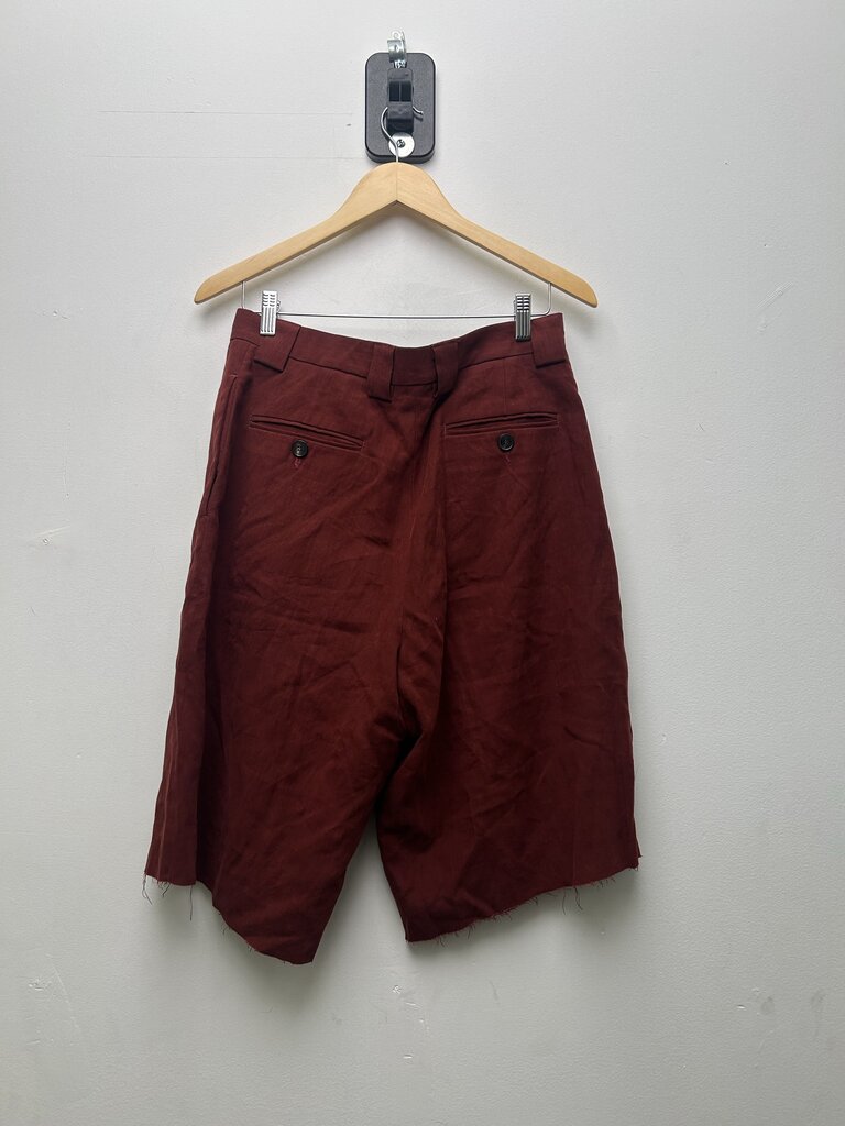 Preowned ERD Enfant 2025 Red Pleated Short sz.34