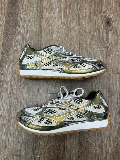 Preowned Bottega Orbit Olive Sz 44