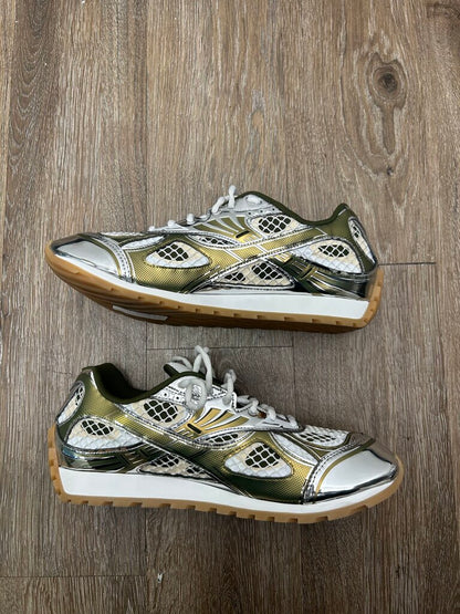 Preowned Bottega Orbit Olive Sz 44