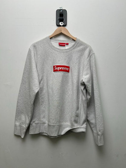 Preowned Supreme Grey Red Box Logo Crewneck Sz.Medium