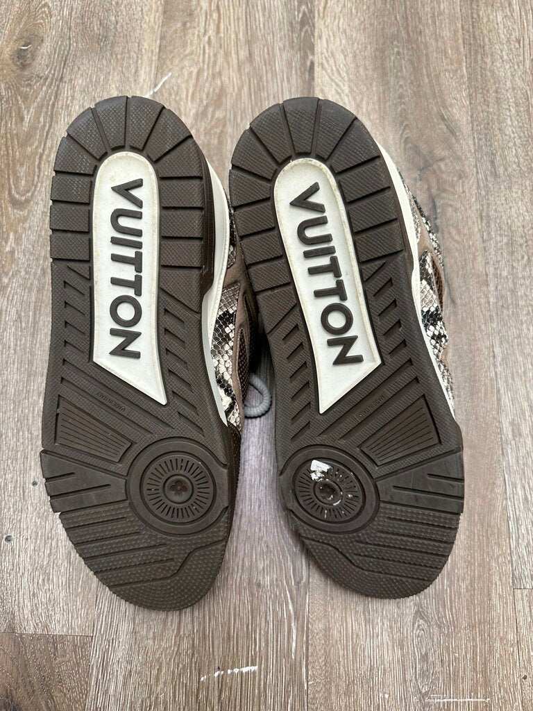 Preowned Louis Vuitton Brown Cream Snake Skate Sz.10LV/12M