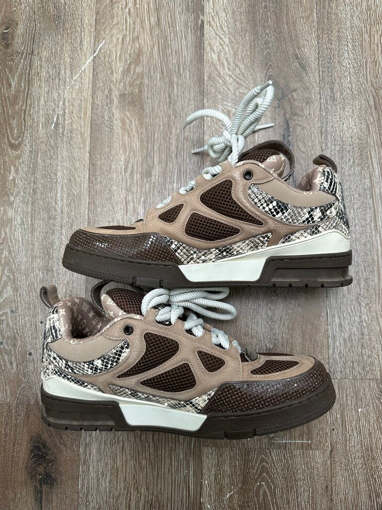 Preowned Louis Vuitton Brown Cream Snake Skate Sz.10LV/12M