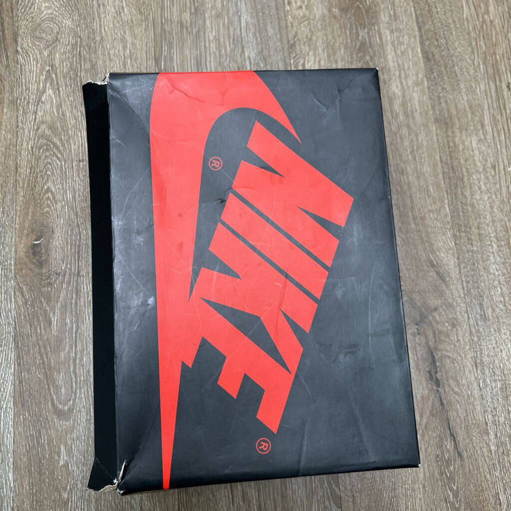Preowned Jordan 1 Low Chicago 2025 sz.10
