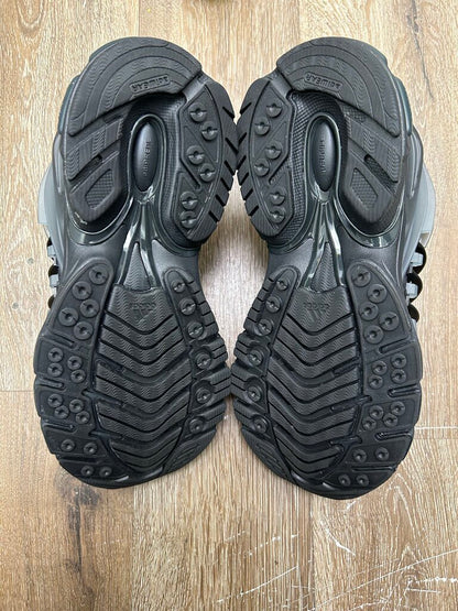 New Adidas Jellyfish Black/Black Size 11.5
