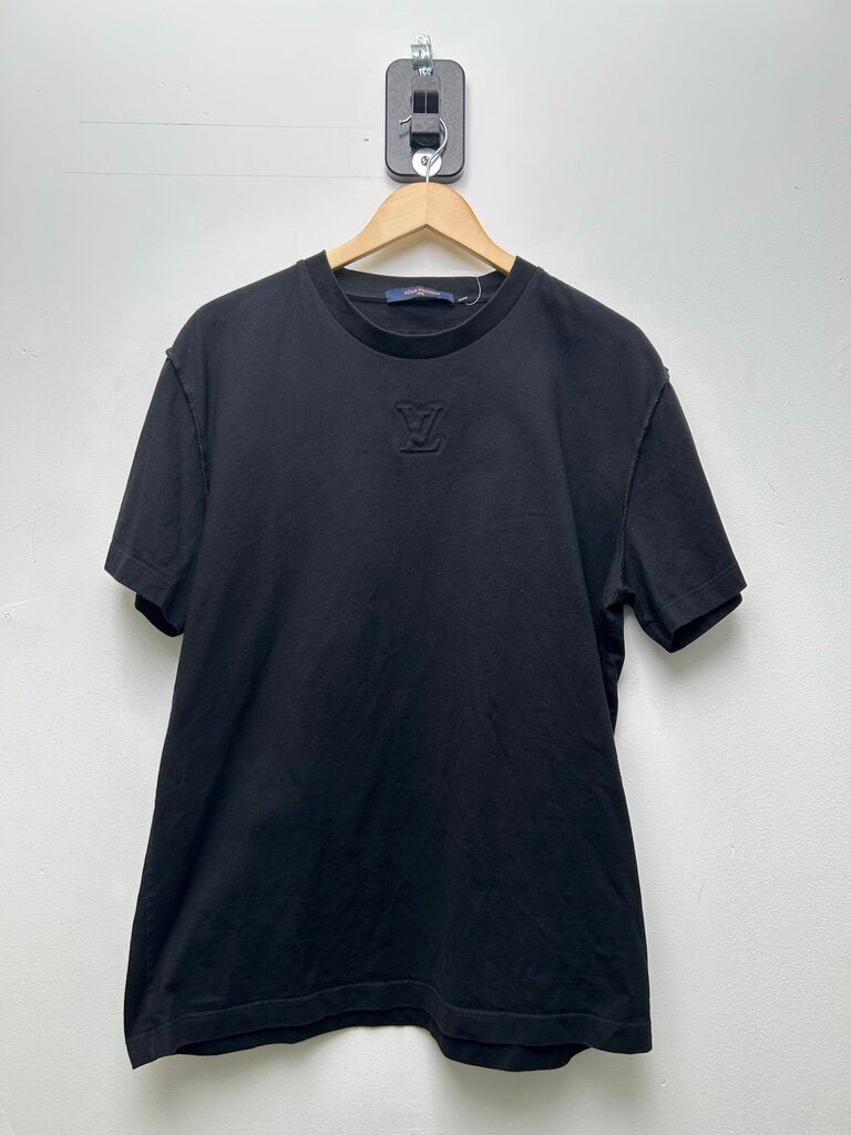 Preowned Louis Vuitton Black Chest Logo Black Tee Size Large