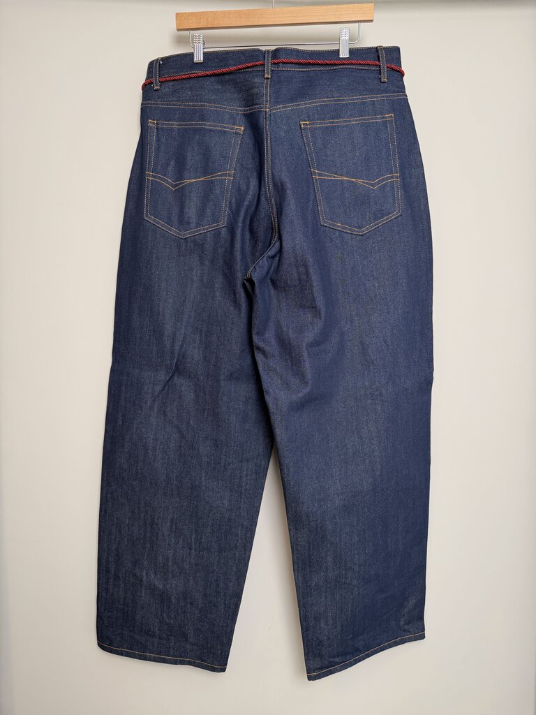 New GV Gallery Selvege Jeans size XL