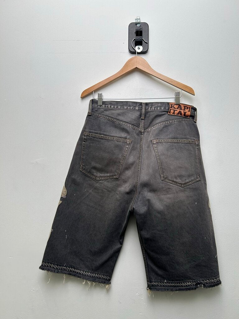 Preowned Kapital Grey Bone Shorts Size 32