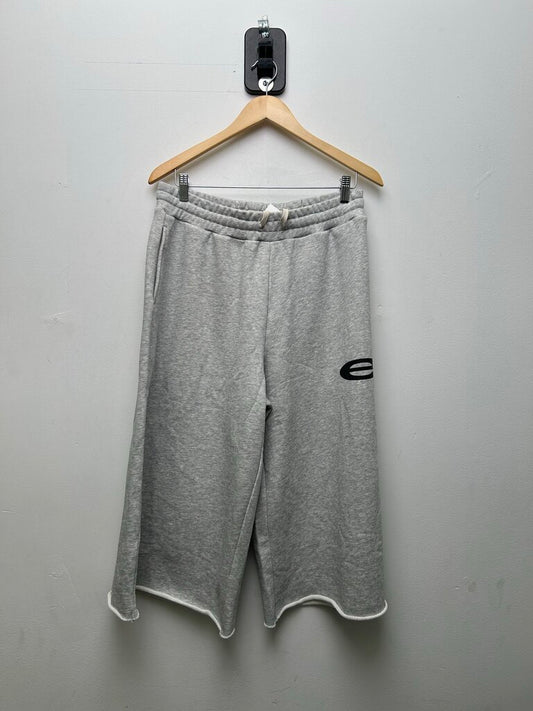 New Eternal Flare Grey 3/4 Shorts sz.L